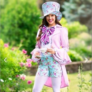 Pretty Mad Hatter Halloween Costume
